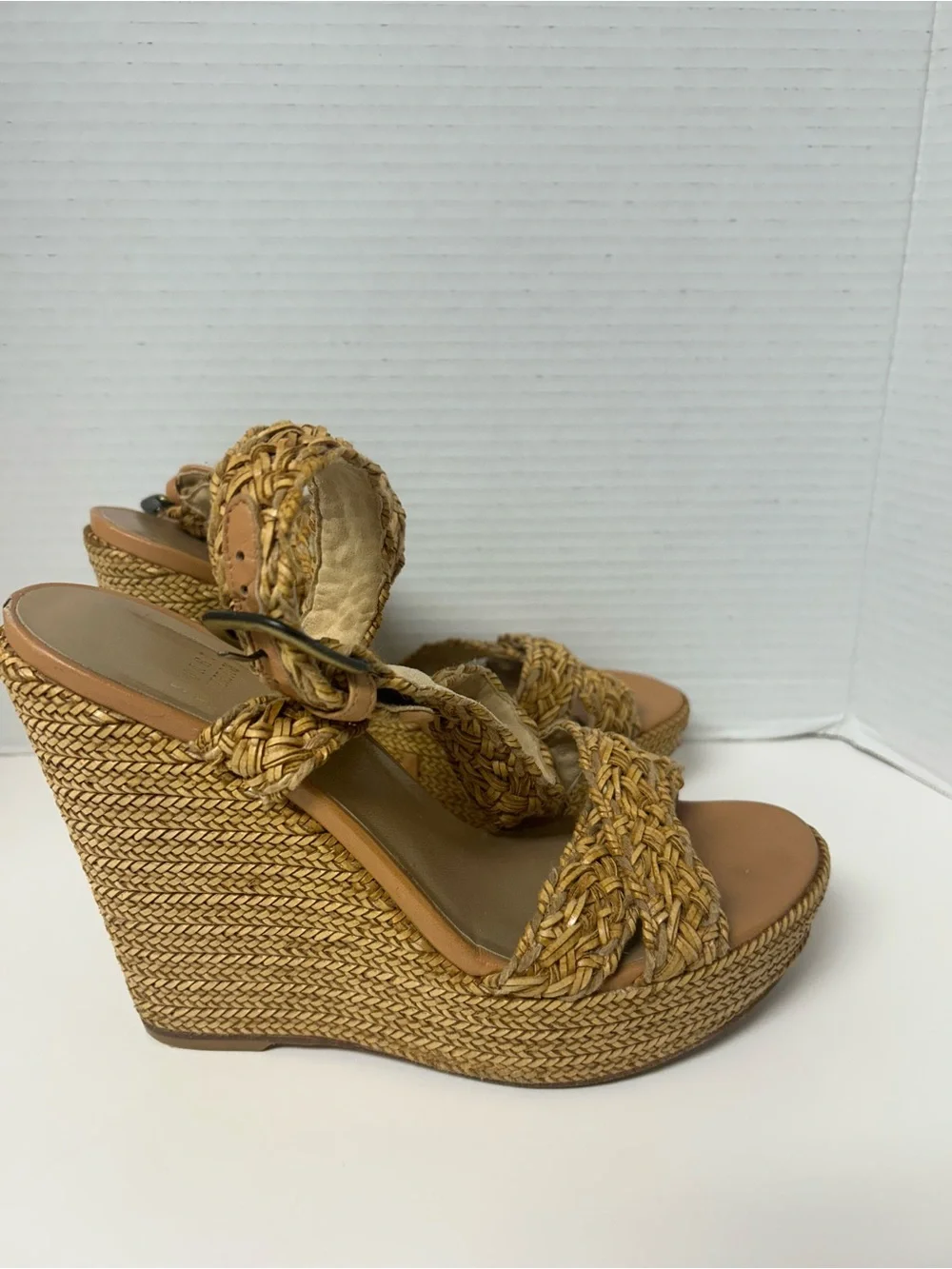 Stuart Weitzman Raffia Braided Wedge Camel Sandals BoHo Sophisticate 7.5M